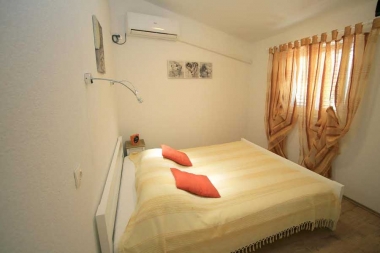 Small Haus Jadranka for two: