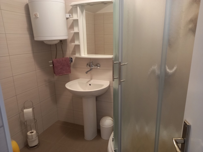 Apartment with view in Center of Jezera for 2 max. 3 Person: