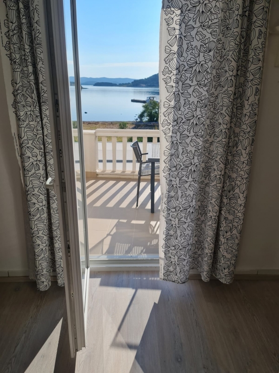Apartment nr.2 Barby in Murter with place for boat: